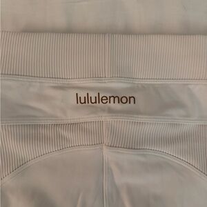 white ribbed lululemon leggings